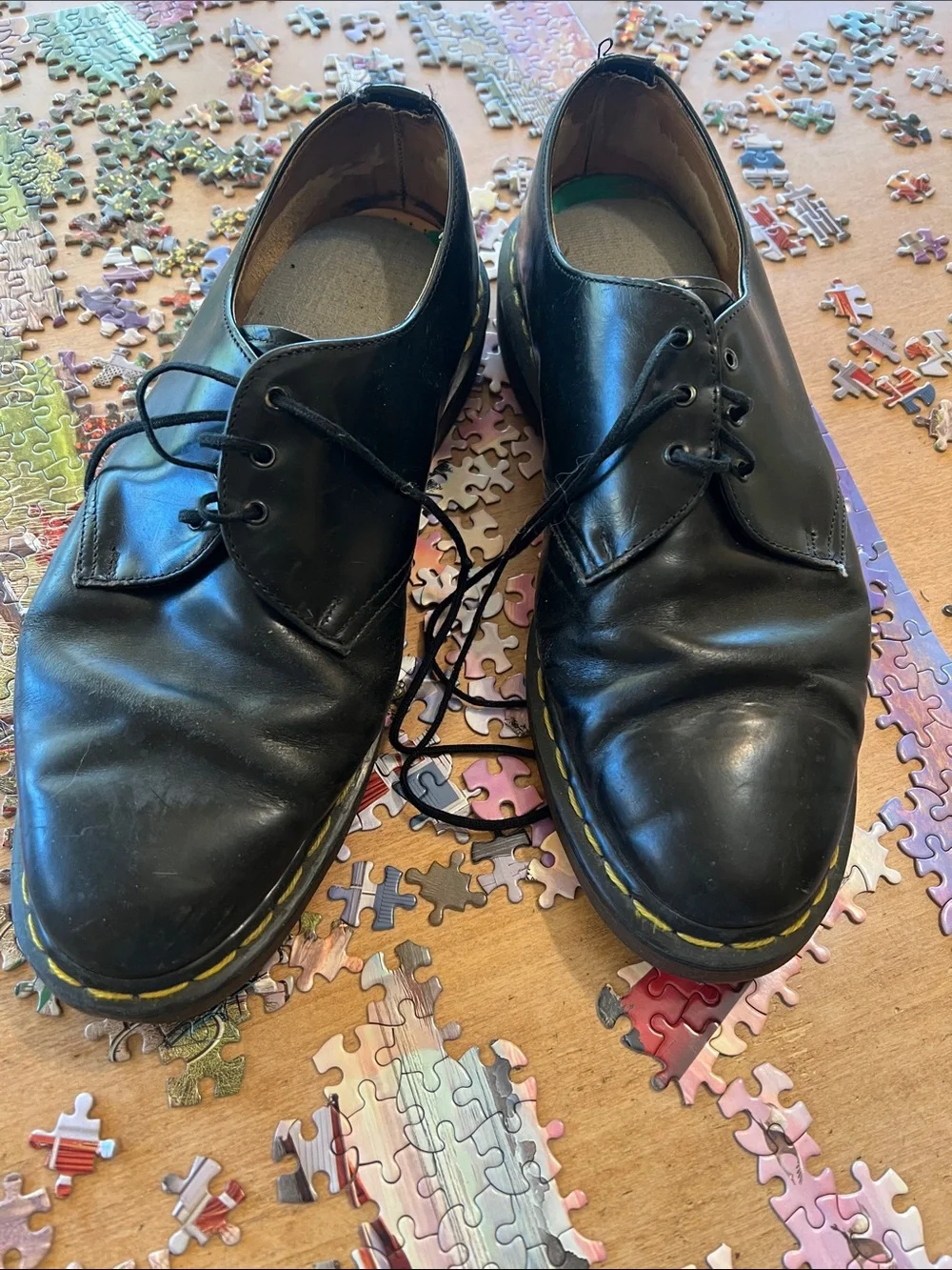 Black Leather Lace-Up Men’s Shoes with Yellow Stitch Detail . Dr martens